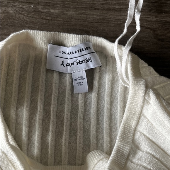 Ivory Ribbed Button-Up Top - Picture 2 of 3